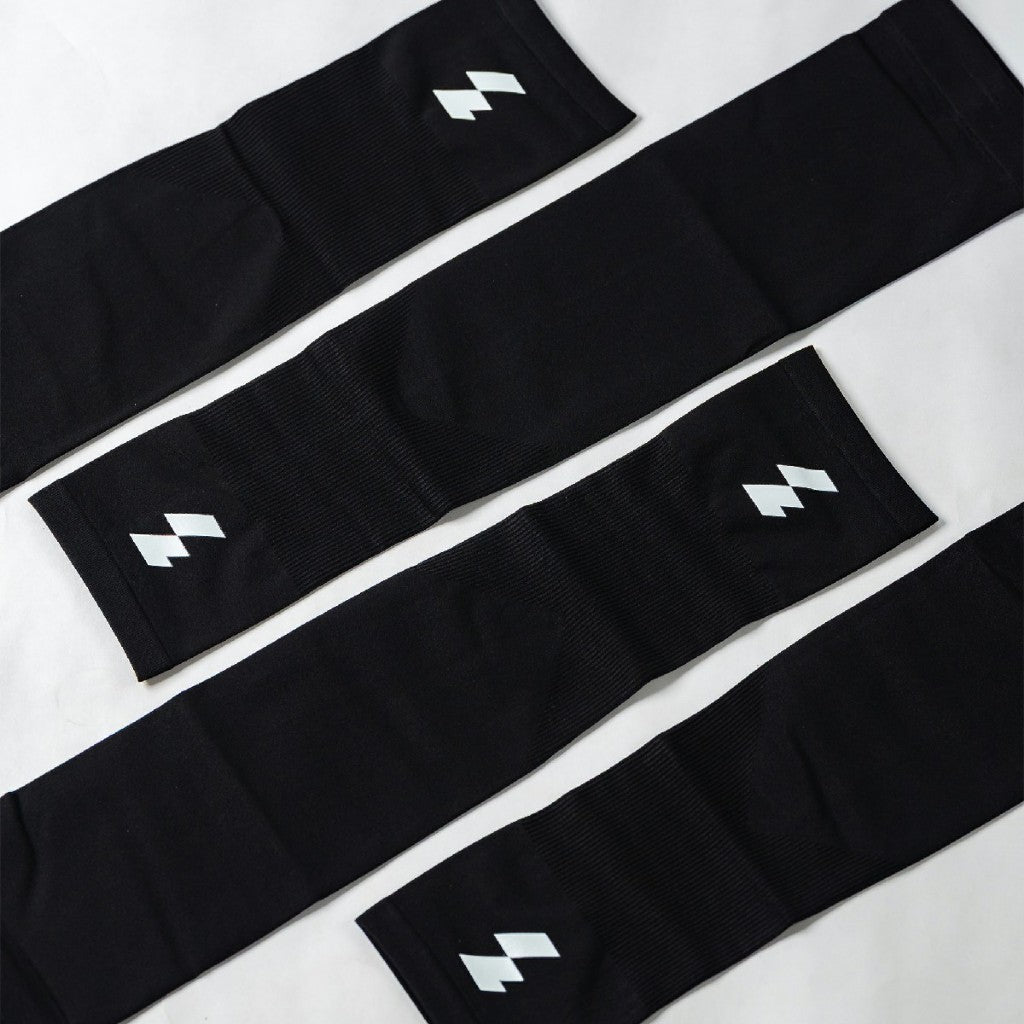 MOTIVE | Arm Sleeves | AeroSkin