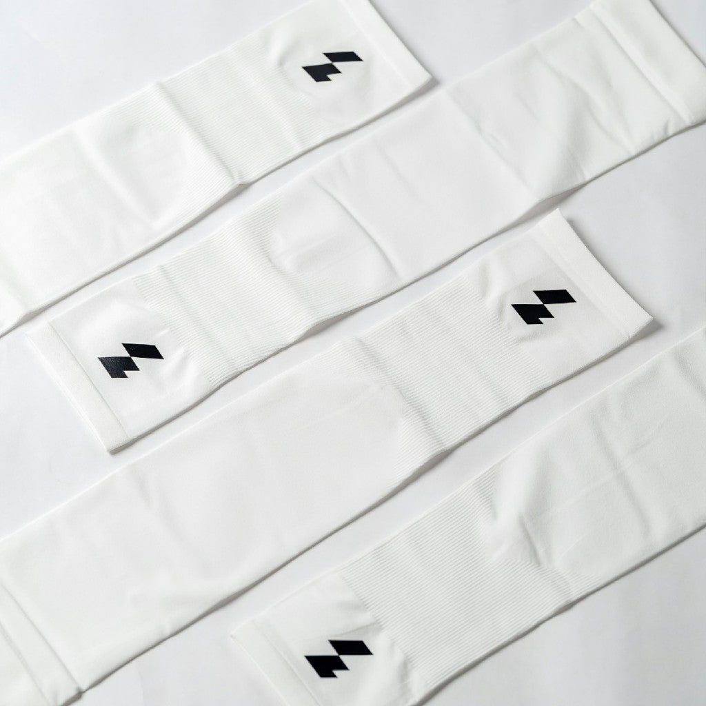 MOTIVE | Arm Sleeves | AeroSkin