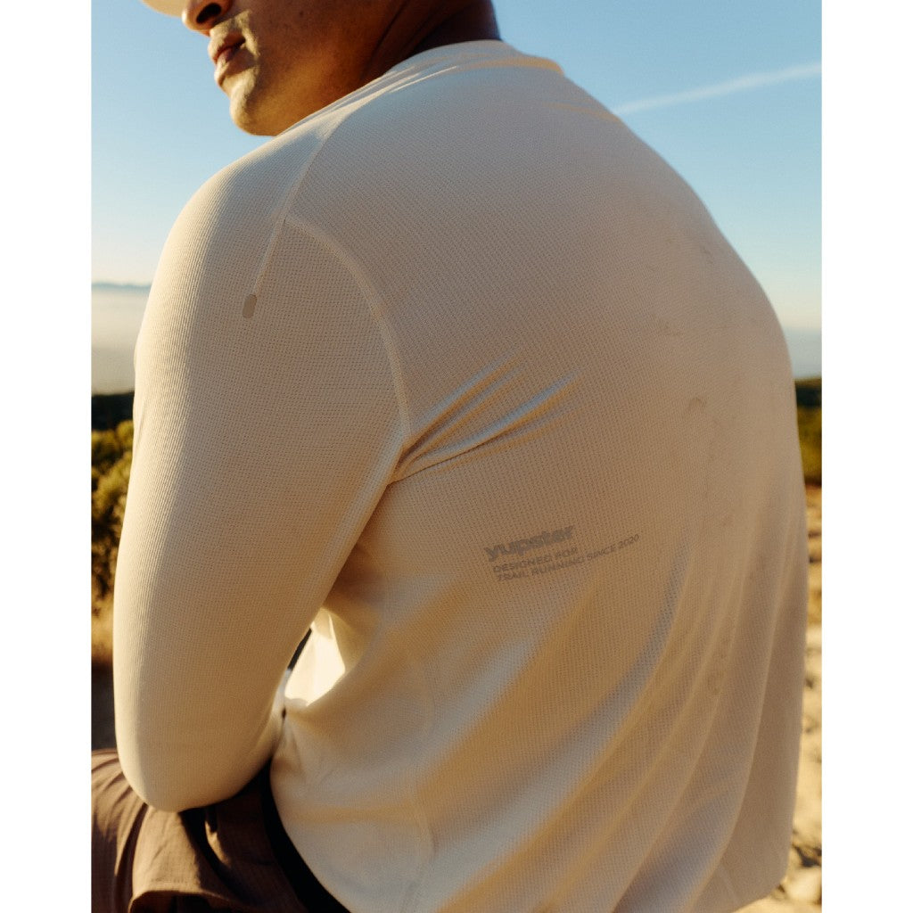 YUPSTER | Nightflash | Long Sleeve Running Shirt