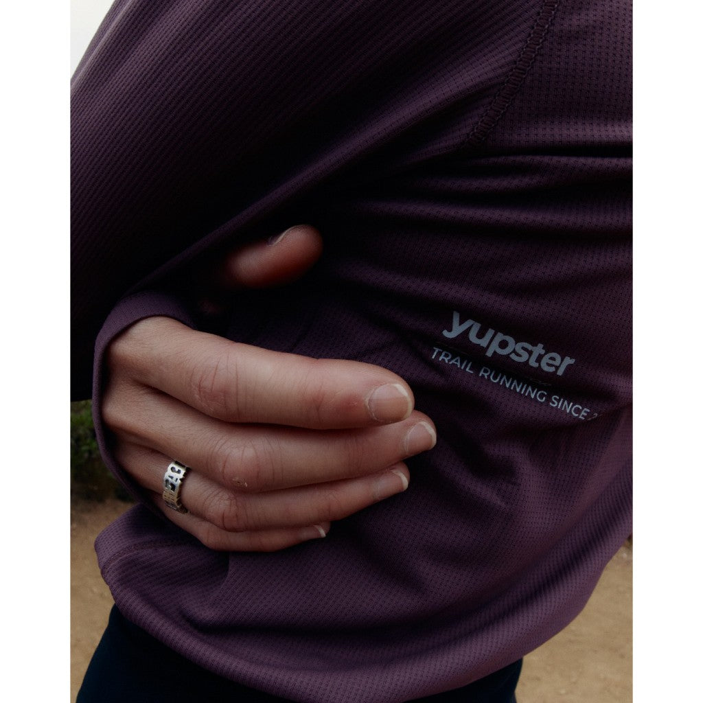 YUPSTER | Nightflash | Long Sleeve Running Shirt